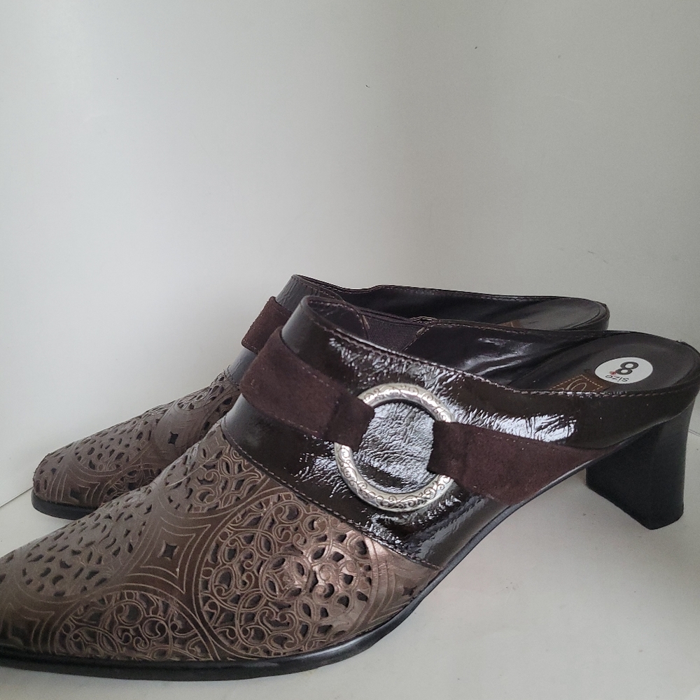Brighton Talent Size 8M Leather Slip-On Mule Heels Laser Cut with Buckle- Brazil